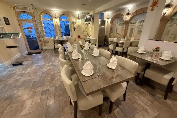 Established Indian Restaurant - Hammersmith