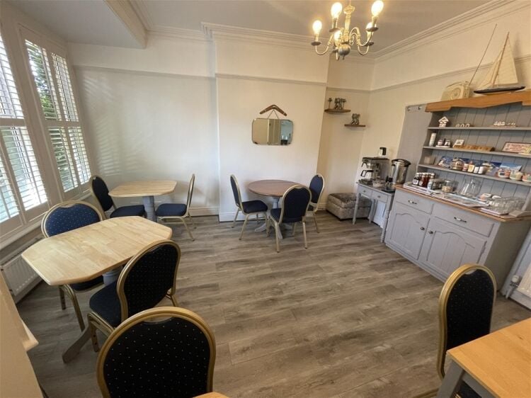 Immaculate and well appointed Guest House For Sale For Sale in Paignton
