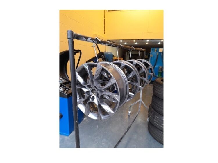 Smooth Operator Wanted – Take Over This Sleek Repair Business!