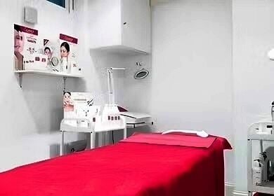 Well Presented Hair And Beauty Salon for Sale Photo 3