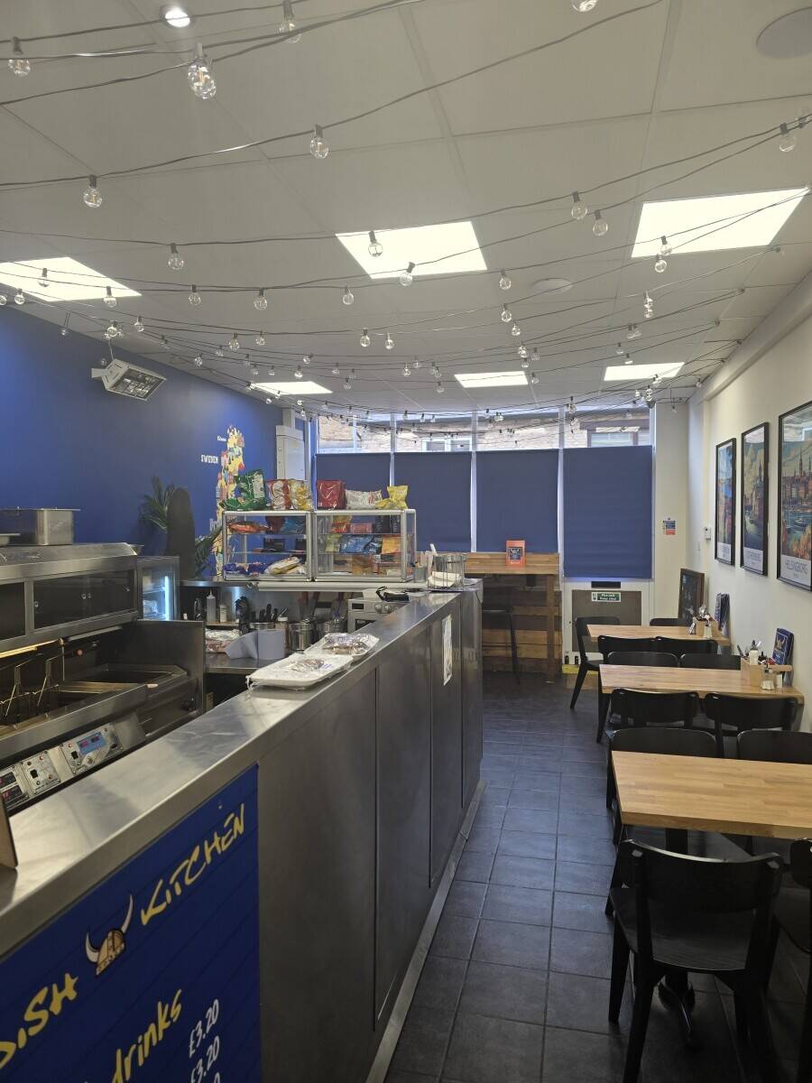Lovely little cafe for sale in the village of higham ferrers 