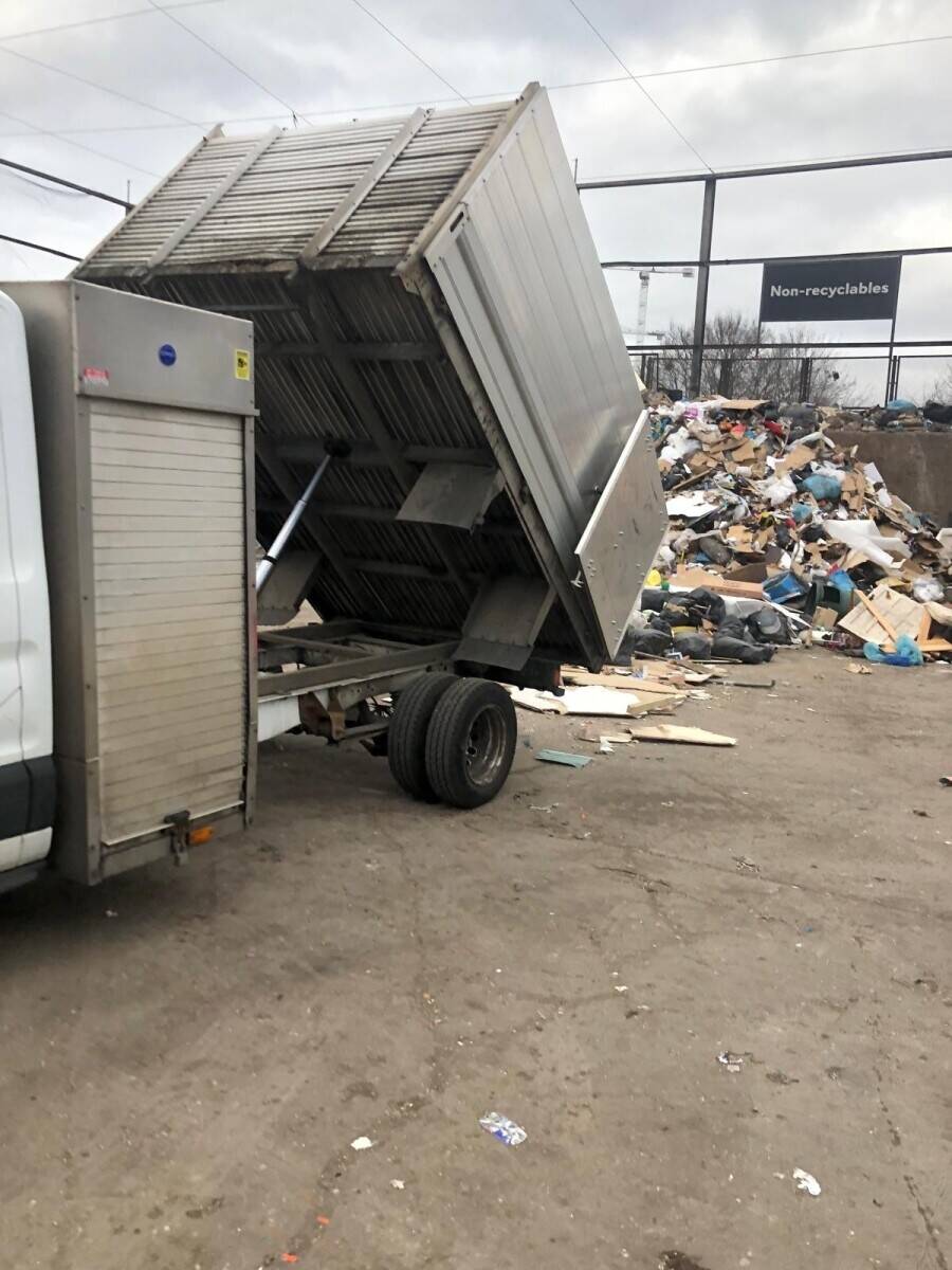 Established Waste Management Business for Sale &ndash;West London  Profitable | Reputable | Fully Operational A rare opportunity Photo 3