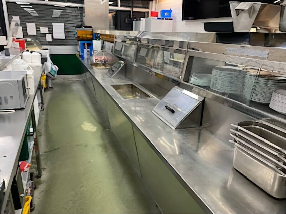 HIGH TURNOVER TRADITONAL FISH AND CHIPS TAKEAWAY AND RESTAURANT  IN NORTH EAST REGION Photo 3