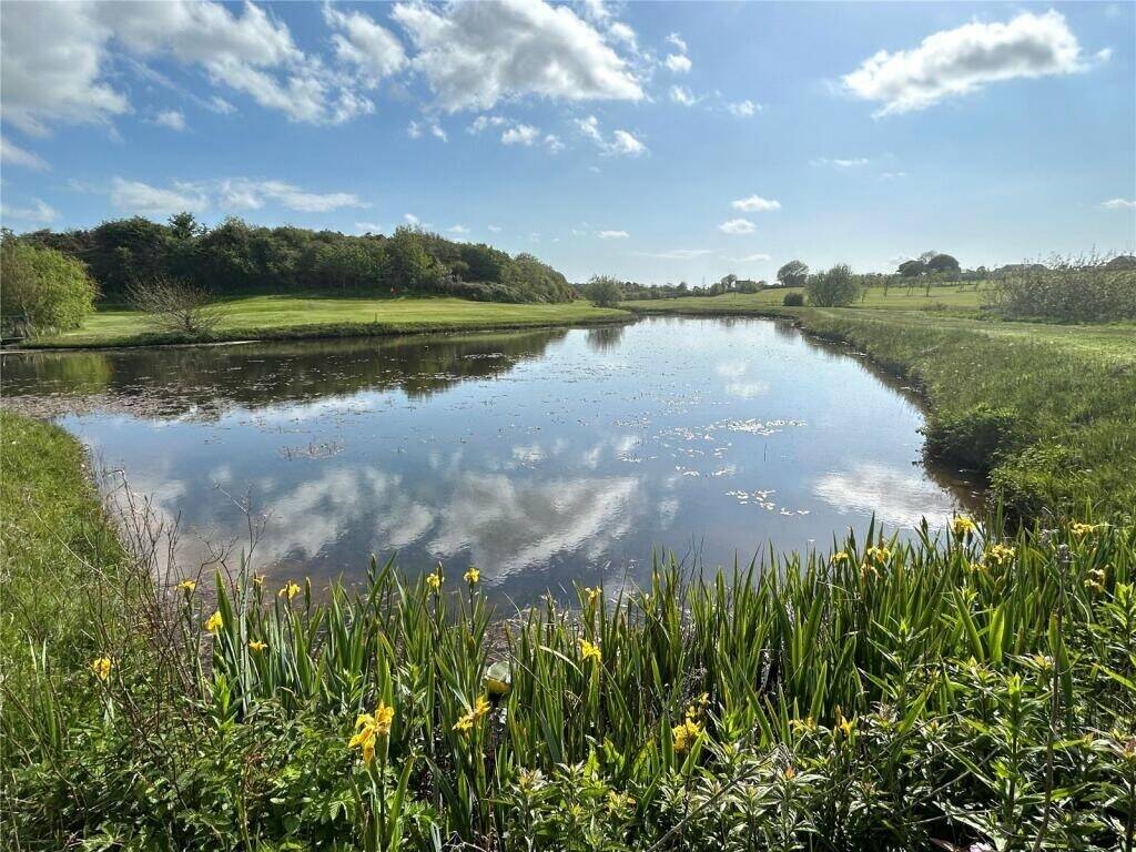 STORWS WEN GOLF CLUB, ISLE OF ANGLESEY, NORTH WALES, FOR SALE