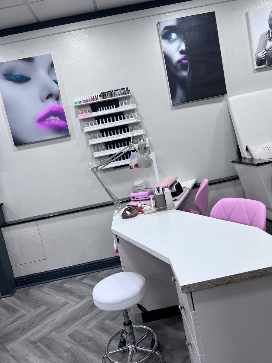 Hairdressing and Beauty Salon for sale in West End, Southampton