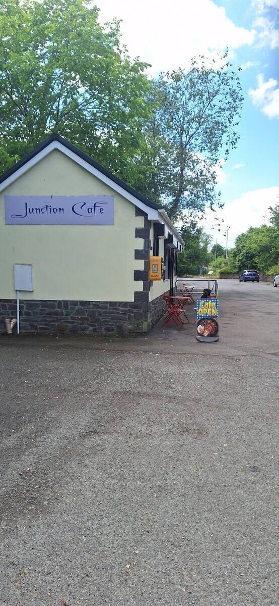 Freehold cafe for sale in Ystalyfera, Neath valleys