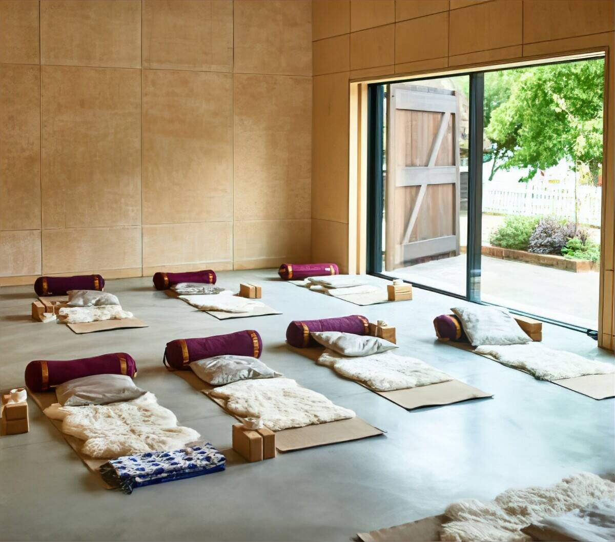 High End Hot Yoga Studio Business For Sale - Established North West London Location, Year on Year Gr Photo 3