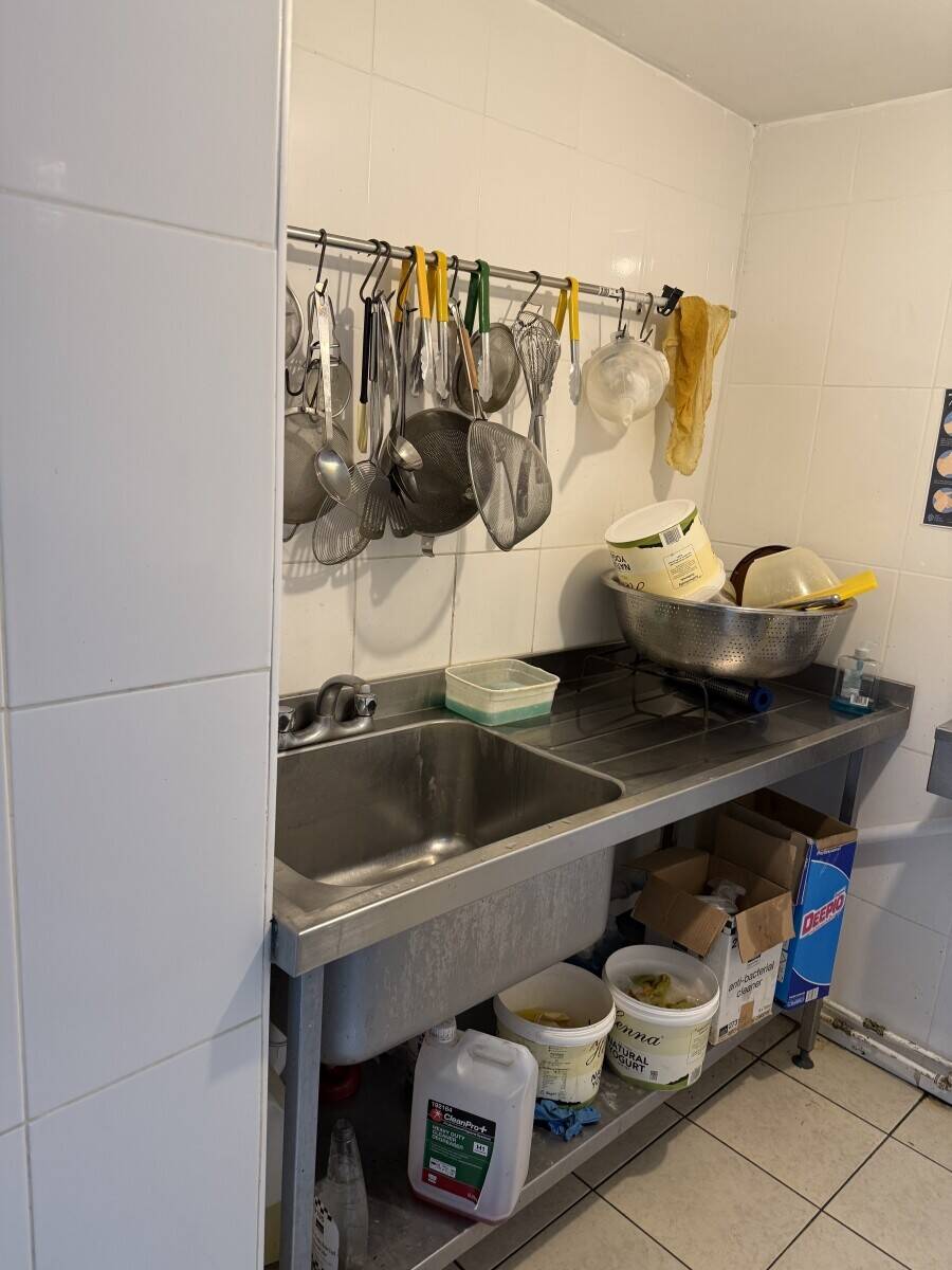 Busy Indian takeaway for sale in Widnes Cheshire