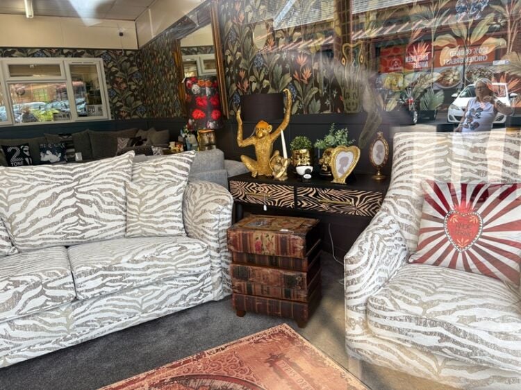 Custom Comfort – Tailor Made Sofas & Chairs Business Up for Grabs