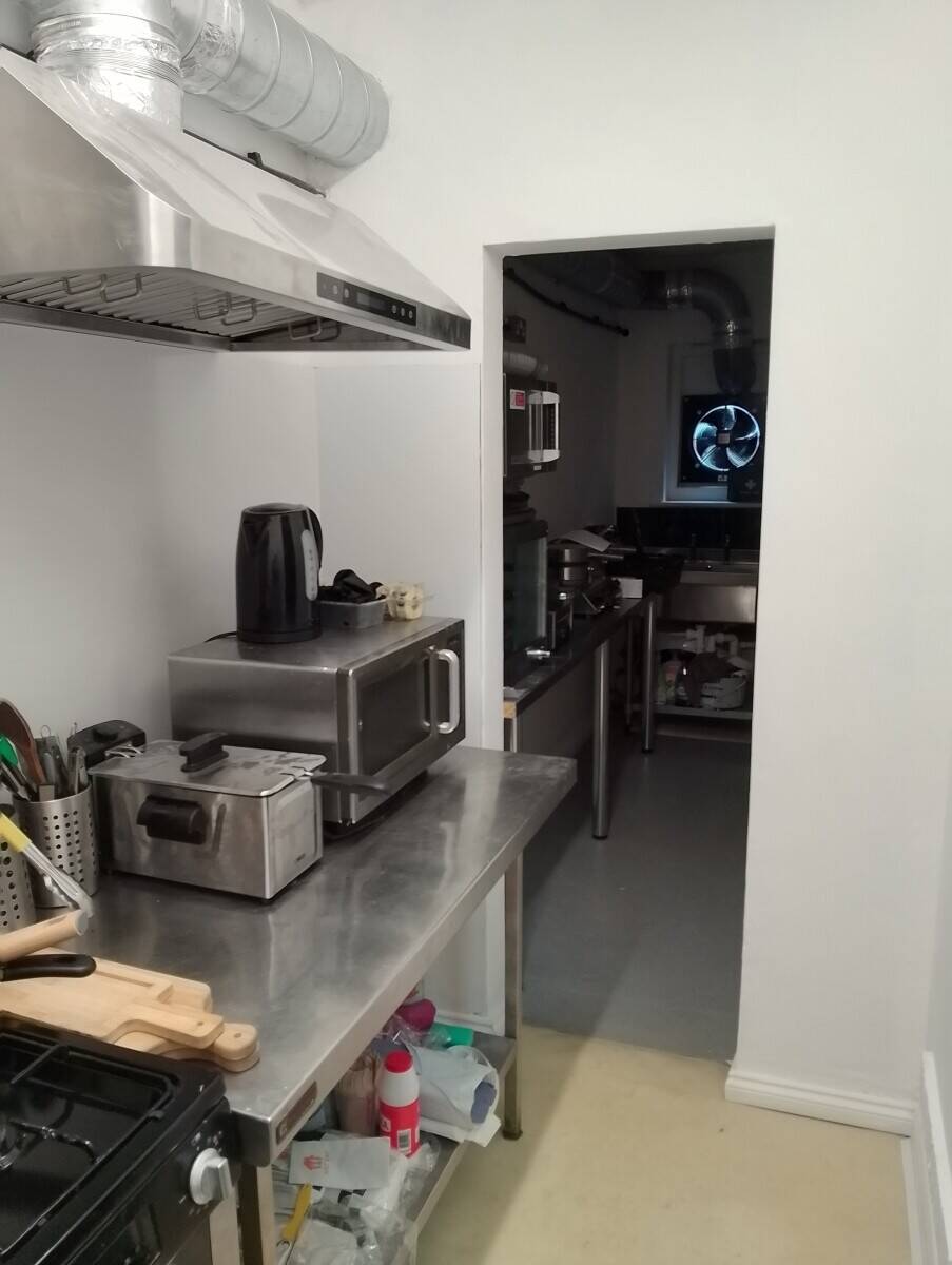 Cafe & Shisha for sale