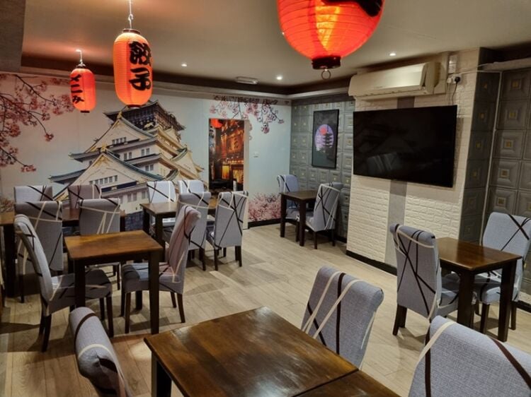 From Sushi Rolls to Bankrolls – Turnkey Japanese Takeaway Opportunity Photo 3