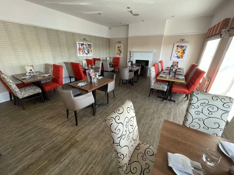 Superb 68 Cover Restaurant – ‘Honeypot’ Quayside Location Photo 3