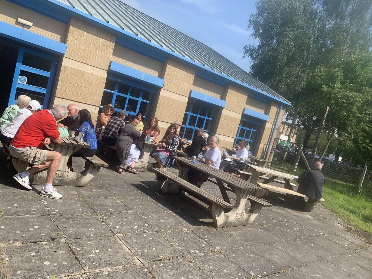 English  Large Cafe 120 seats and big garden for sale in Maidstone 