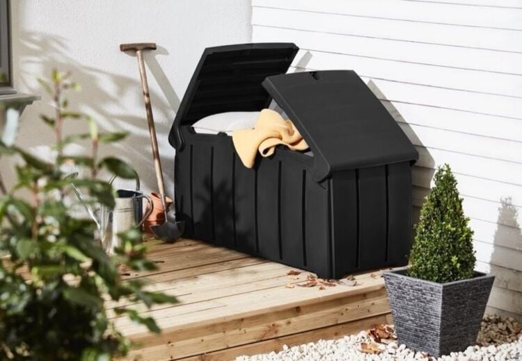Relocatable E-Commerce Garden Store Currently Based In Liskeard, Cornwall