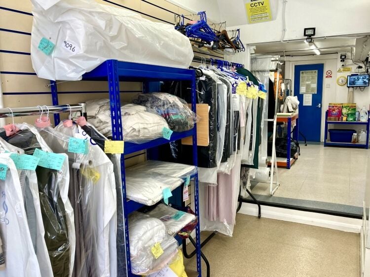 DOMESTIC & COMMERCIAL LAUNDRY with DRY CLEANING AGENCY Photo 3