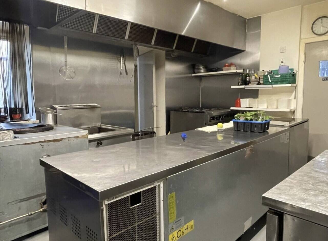 🌟 Award-Winning Indian Restaurant for Sale – Alva, Stirling 🌟 Photo 3