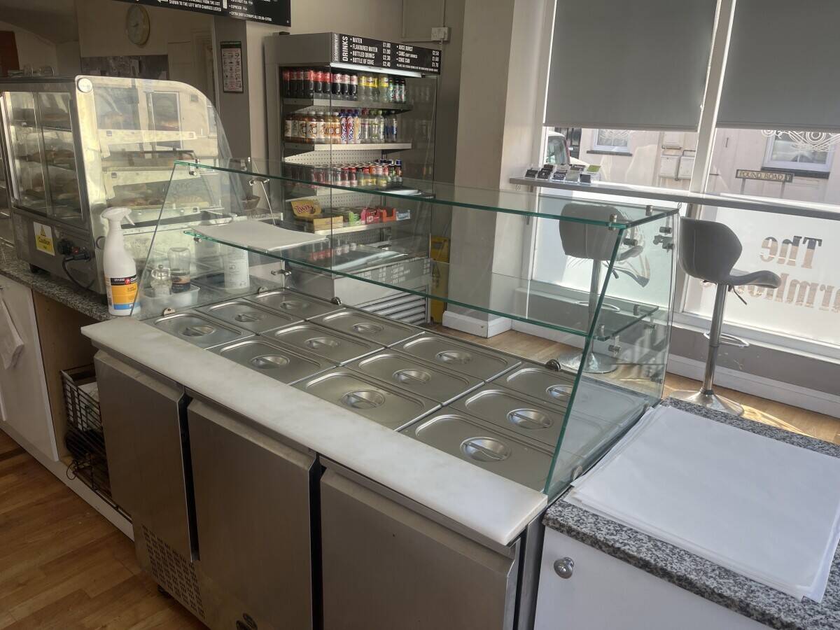 Sandwich bar Photo 3