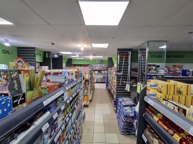 Off License & Convenience For Sale in Bradford Photo 3