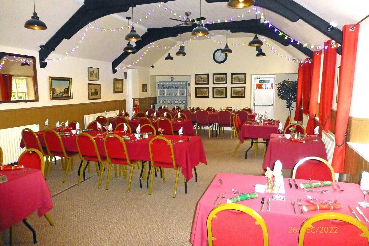POWYS - SUBSTANTIAL VILLAGE CENTRE PUBLIC HOUSE BEING HUB OF COMMUNITY AND HUGE POTENTIAL TO REINSTA