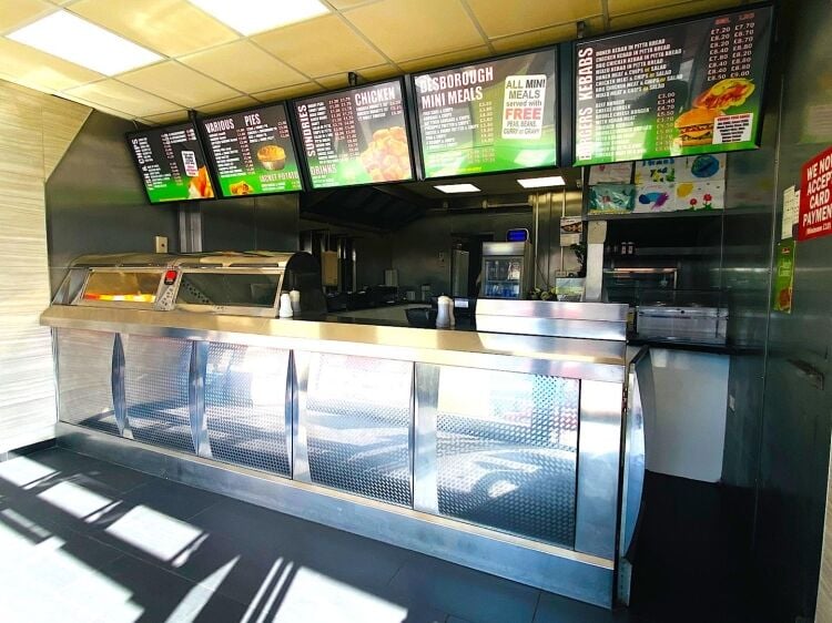 Freehold Fish & Chip Takeaway Located in Desborough, Kettering