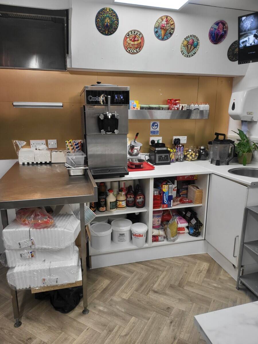 Dessert Shop in Nottingham