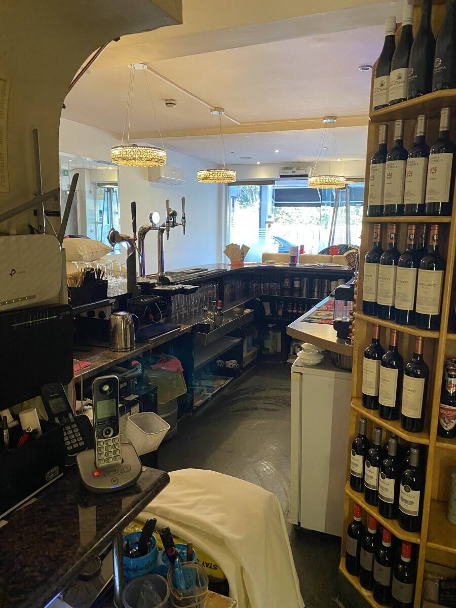 Luxury Restaurant for Sale Chingford London Photo 3