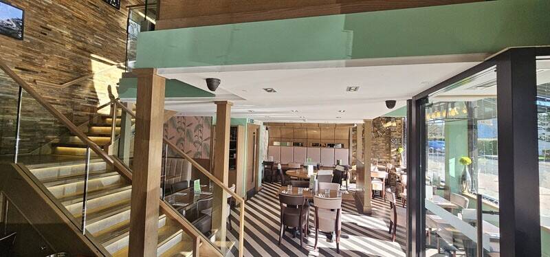 Fantastic Restaurant Opportunity within highly desirable & affluent suburb of Bearsden
