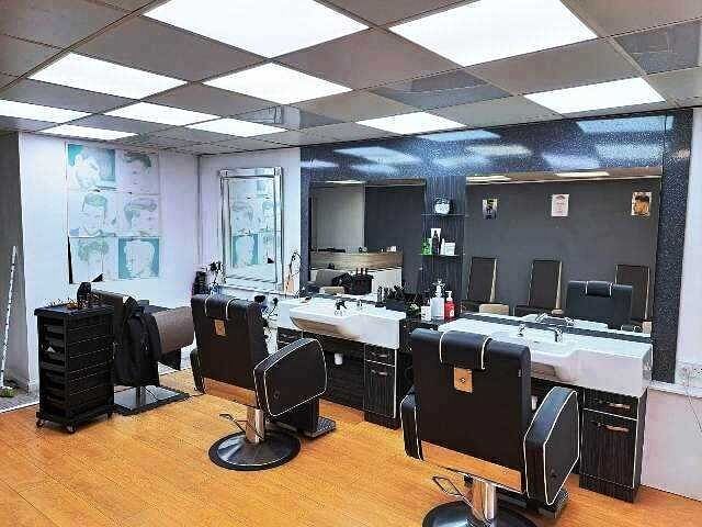 Unisex Hairdressers for Sale