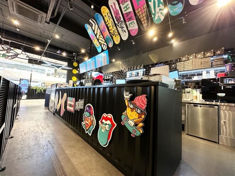 Cafe/Dessert Bar in Manchester