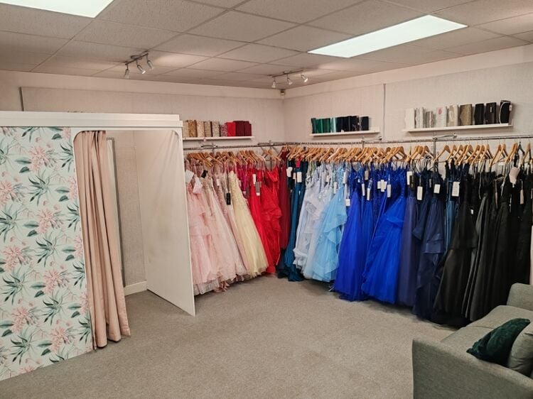 Say ‘Yes’ to This Boutique – Bridal Gold in Chorley! Photo 3