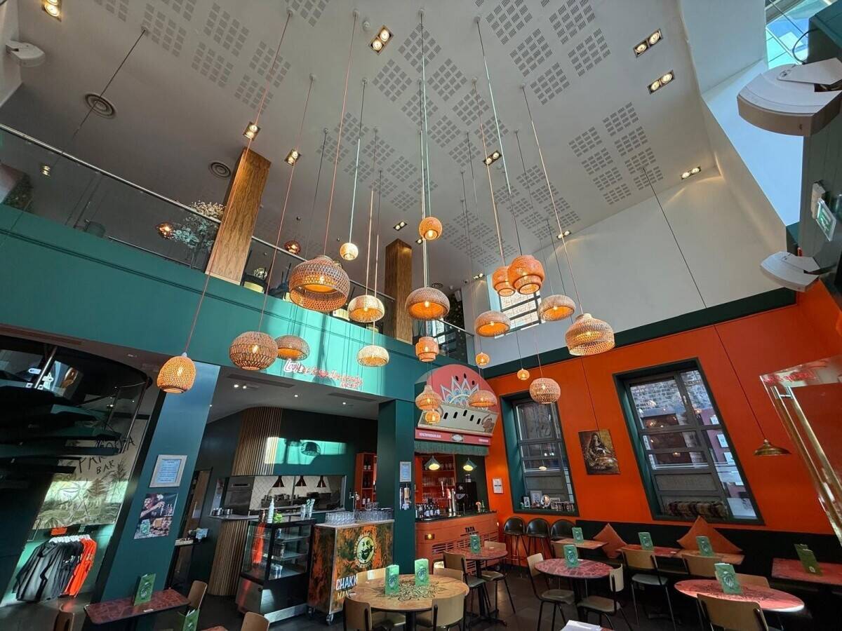 Immaculately presented restaurant & bar in Edinburgh (ref 1722)