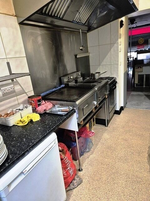Café Snack Bar With Full On Licence for Sale Photo 3
