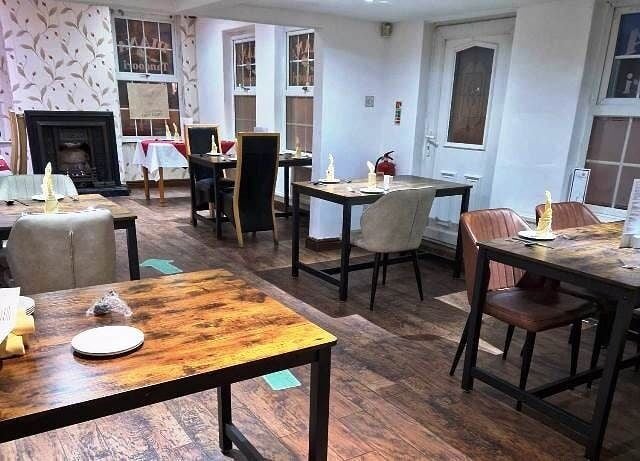 Detatched Freehold Licensed Indian Restaurant & Takeaway for Sale Photo 3