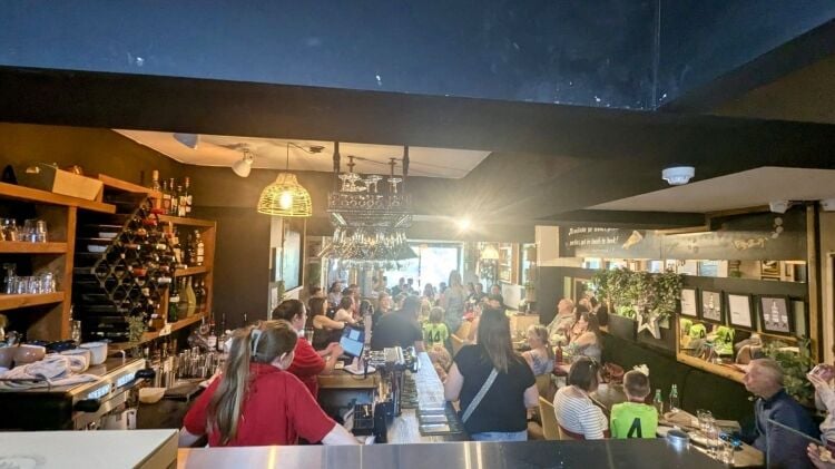 WOODFIRED PIZZA BAR/RESTAURANT Photo 3
