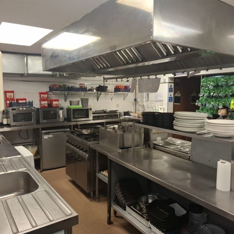 Reduced to Sell this Fabulous Cafe and Restaurant in West Midlands