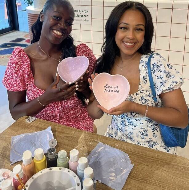 Creative businesses are booming – Proven Bonbon Pottery Franchises available in several areas Photo 3