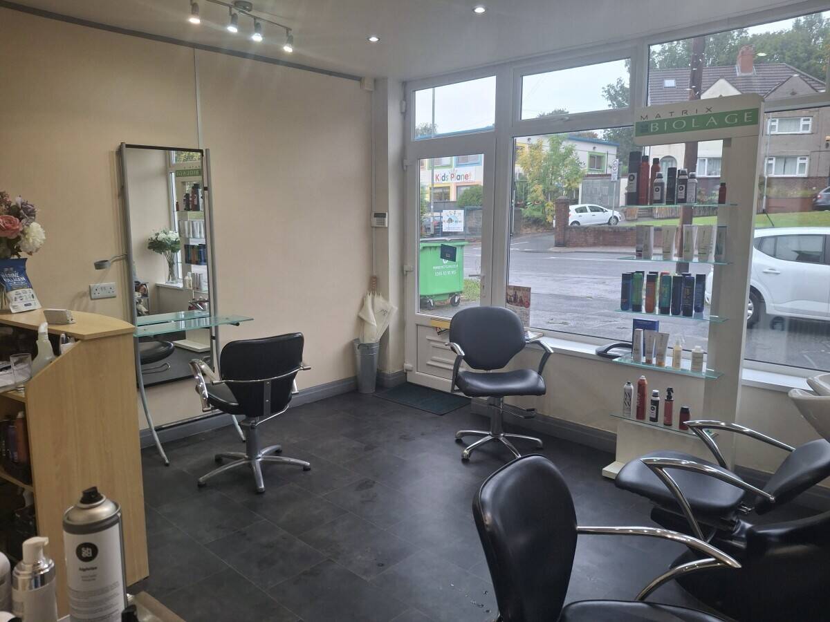 Today selling a hairdressing business. owned by current owner for over 40 years.situated on busy roa