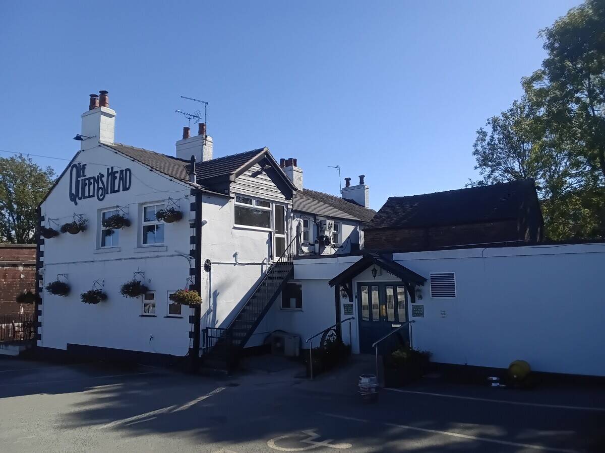 Leasehold Established Free Of Tie Public House Restaurant Accommodation Congleton Cheshire For Sale Photo 3