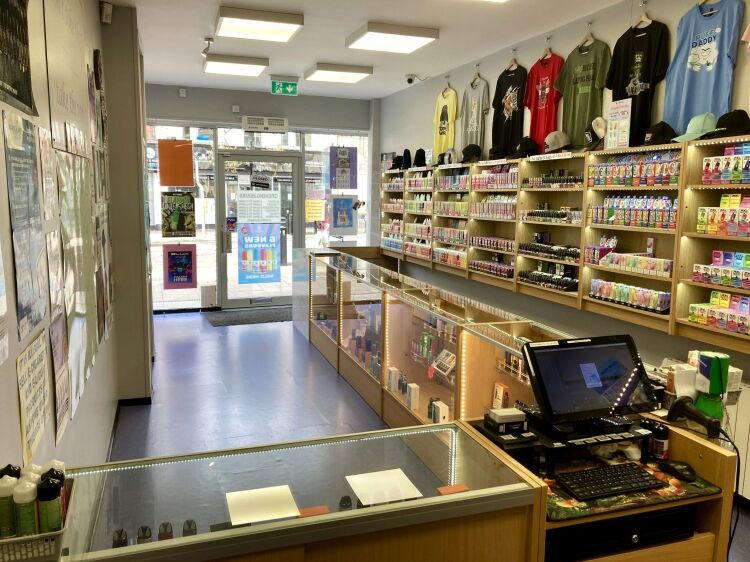 VAPE/E-CIGARETTE STORE Photo 3