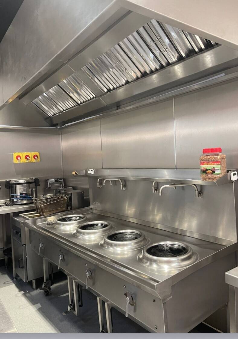 Fantastic Asian Restaurant / Takeaway outlet for Sale in the Centre of Southampton - &pound;69,000