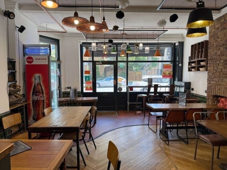 Thriving Restaurant Opportunity in Bustling London Location Photo 3