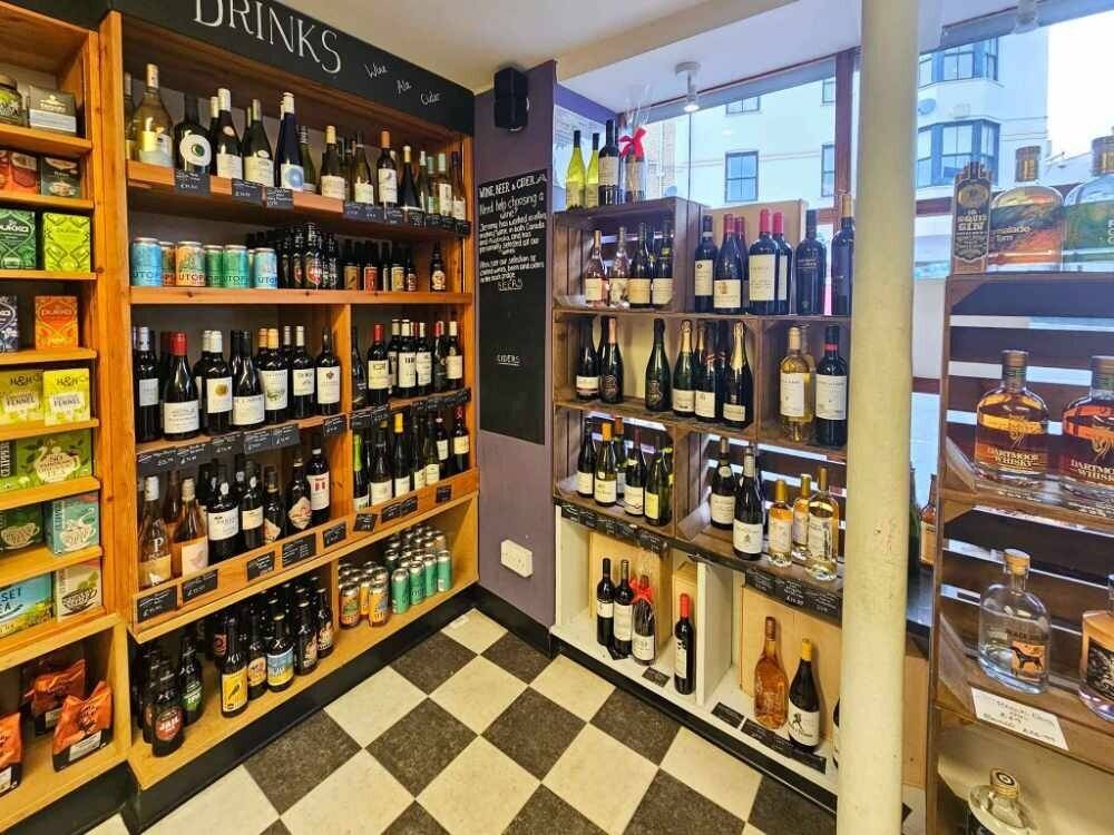 A successful retail delicatessen, café and farmers’ market business for sale Photo 3