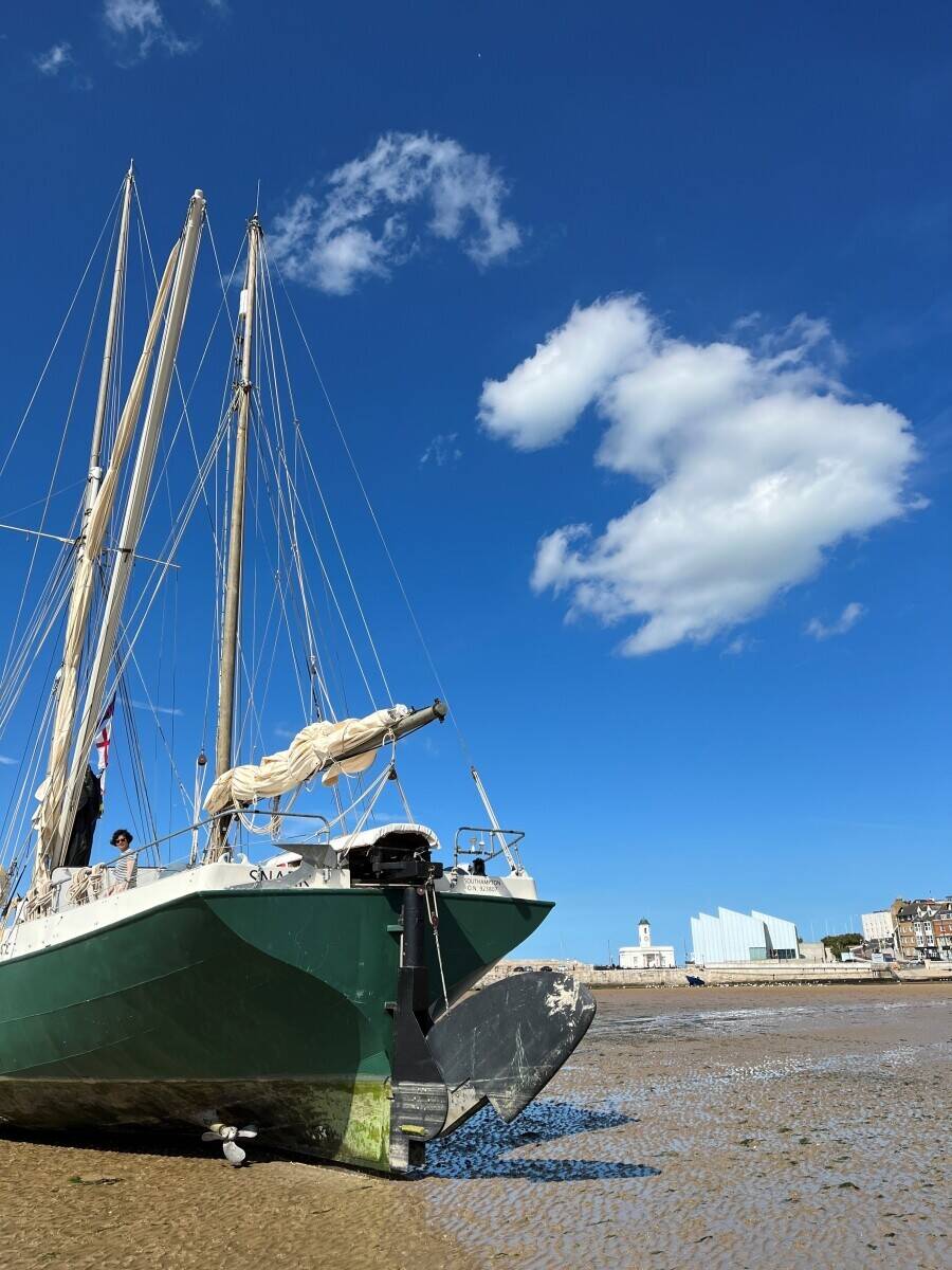 The Snark Sailing Barge Charter Business and Restaurant based in Exeter Photo 3