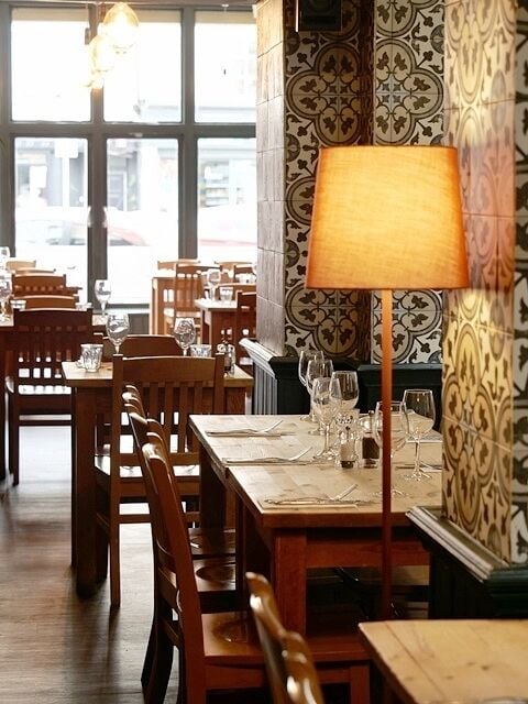 Renowned Licensed Fish Restaurant for Sale