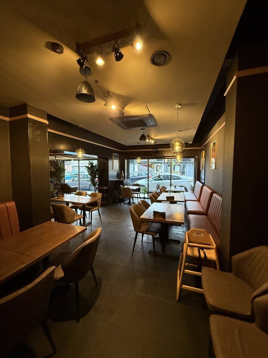 Fully Equipped Restaurant for Lease Assignment