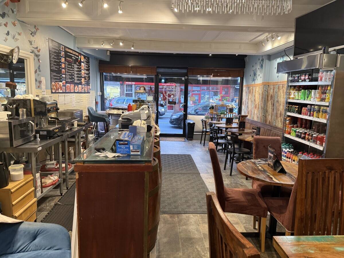 Lebanese Restaurant for sale next to Kingston University