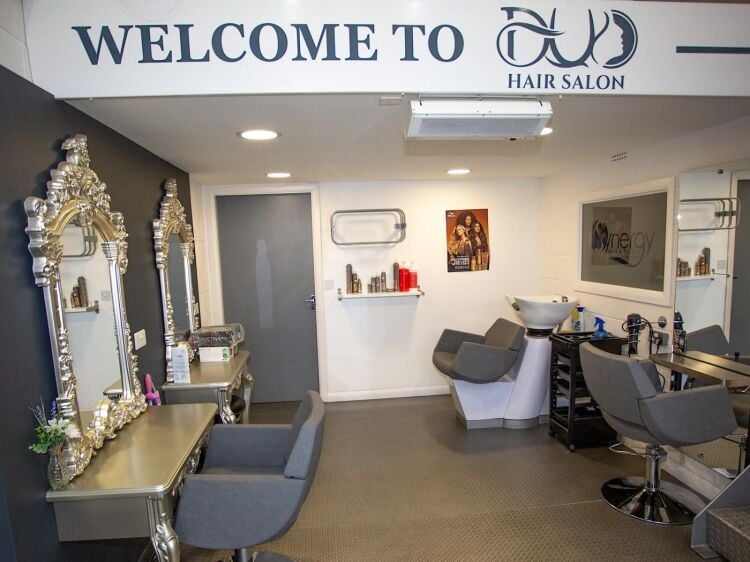 Leasehold Hair Salon Located in Retford, Nottinghamshire Photo 3