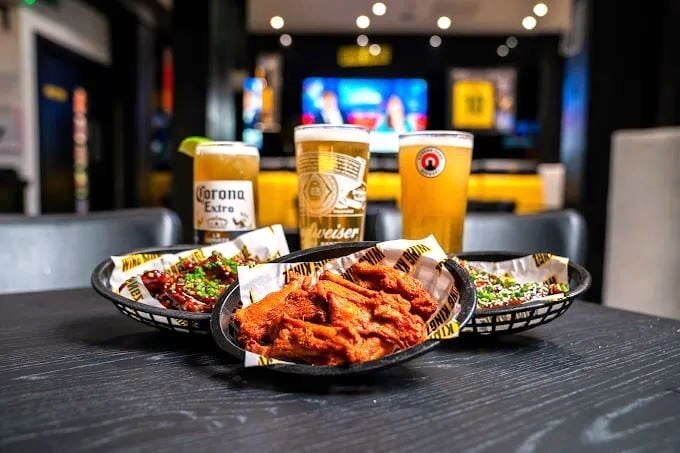 Sports Bar & Restaurant for Sale Photo 3
