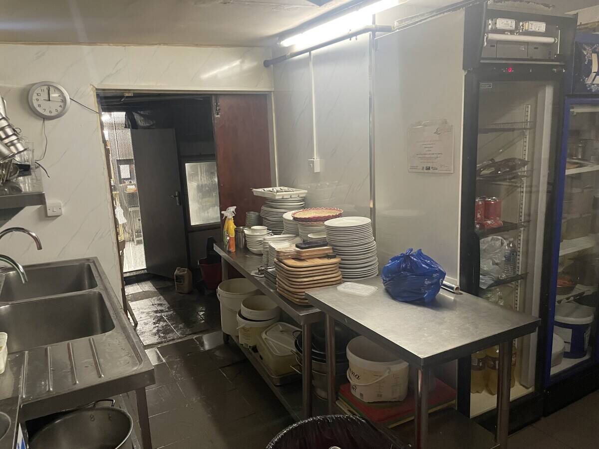 Royal kebab house & curry centre