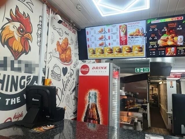 Modern Chicken Takeaway for Sale Photo 3